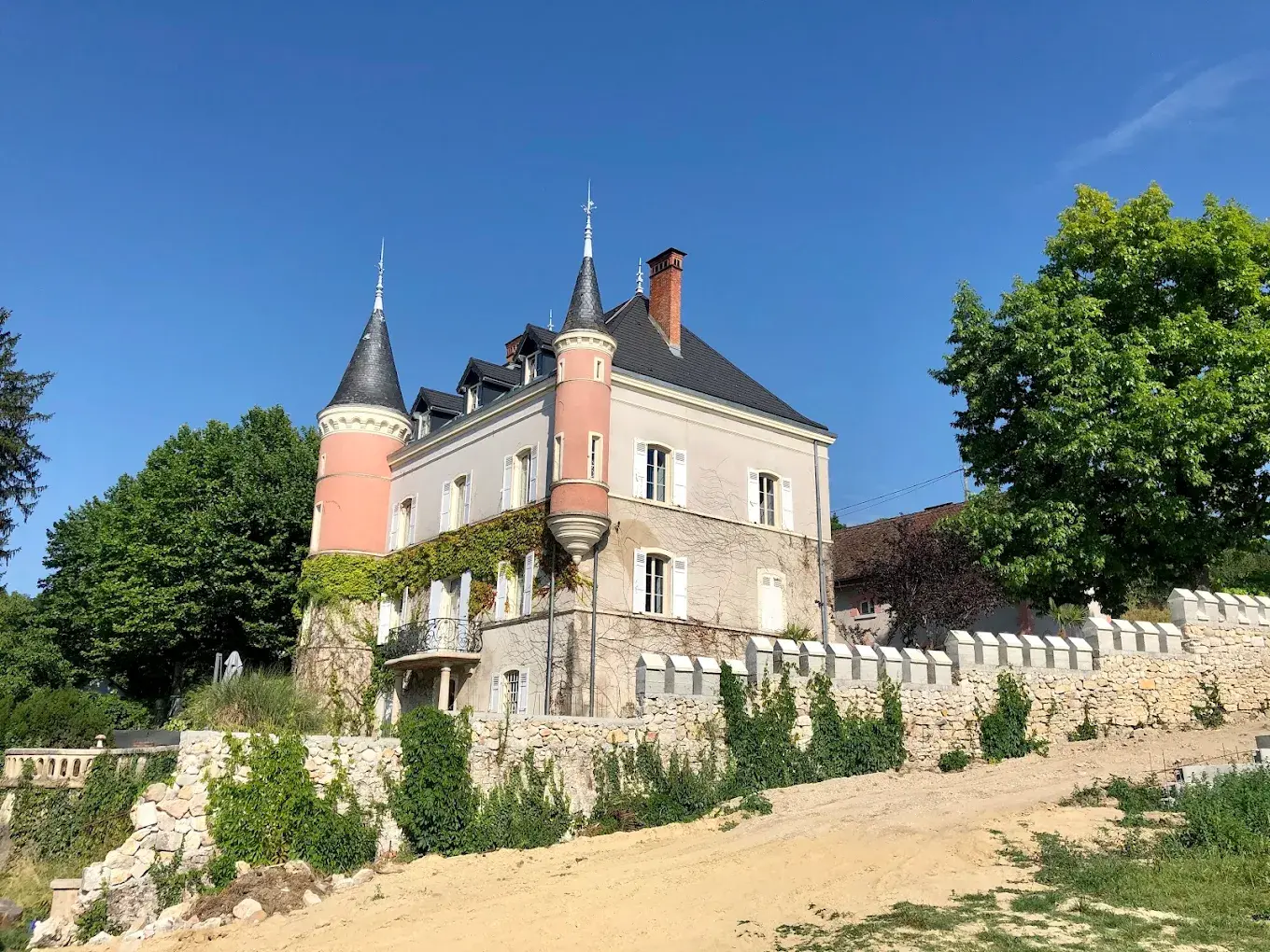 Chateau 1